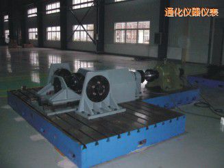 通化微機(jī)控制驅(qū)動橋總成扭轉(zhuǎn)試驗(yàn)機(jī)
