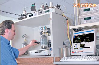 �x����(d��ng)�B(t��i)���������|(zh��)������ϵ�y(t��ng)